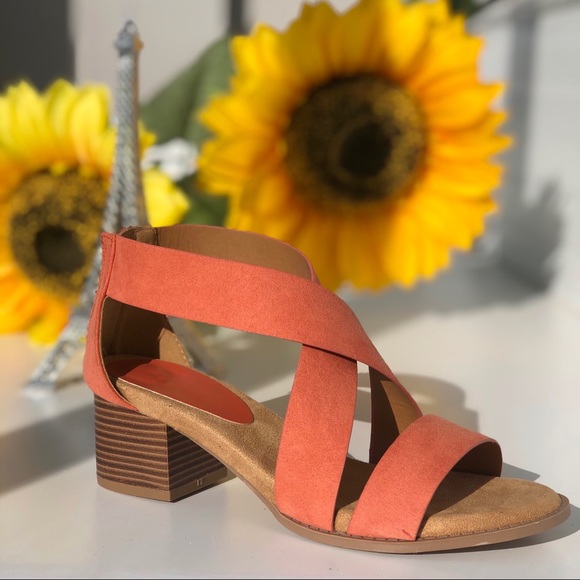 Qupid Shoes - Coral Sandals